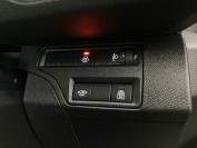 PEUGEOT 3008 2022 (71)