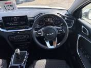KIA XCEED 2024 (74)