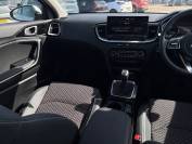 KIA XCEED 2024 (74)