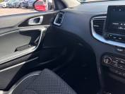 KIA XCEED 2024 (74)