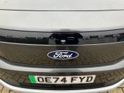 FORD EXPLORER 2024 (74)