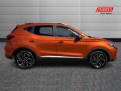 MG ZS 2023 (23)
