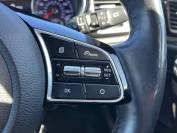 KIA XCEED 2020 (69)
