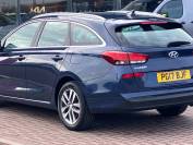 HYUNDAI I30 2017 (17)