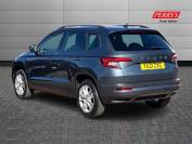 SKODA KAROQ 2021 (21)