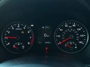 KIA STONIC 2019 (69)