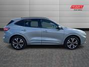 FORD KUGA 2022 (72)