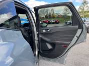 FORD KUGA 2022 (72)