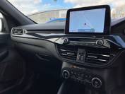 FORD KUGA 2022 (72)