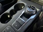 FORD KUGA 2022 (72)
