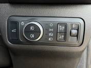 FORD KUGA 2022 (72)