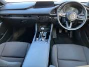 MAZDA 3 2022 (22)