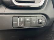 KIA XCEED 2022 (72)