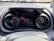 MAZDA 2 HYBRID 2023 (23)