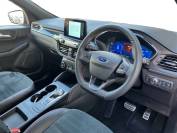 FORD KUGA 2022 (72)