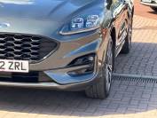 FORD KUGA 2022 (72)