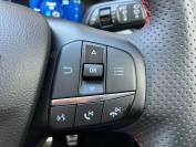 FORD KUGA 2022 (72)