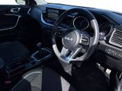 KIA XCEED 2024 (74)