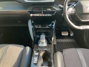 PEUGEOT 208 2020 (70)