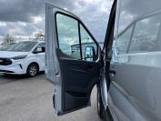 FORD TRANSIT 2024 (74)