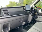 FORD TRANSIT 2024 (74)