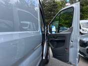 FORD TRANSIT 2024 (74)