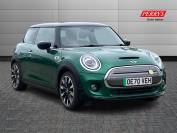 MINI HATCHBACK 2021 (70)