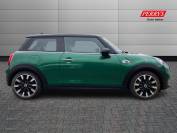 MINI HATCHBACK 2021 (70)