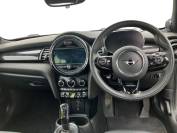 MINI HATCHBACK 2021 (70)