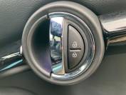 MINI HATCHBACK 2021 (70)