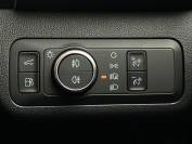 FORD KUGA 2025 (74)