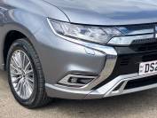 MITSUBISHI OUTLANDER 2020 (20)