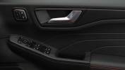 FORD KUGA 2024 (74)