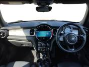 MINI HATCHBACK 2022 (22)