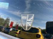 MINI HATCHBACK 2022 (22)