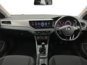 VOLKSWAGEN POLO 2019 (19)