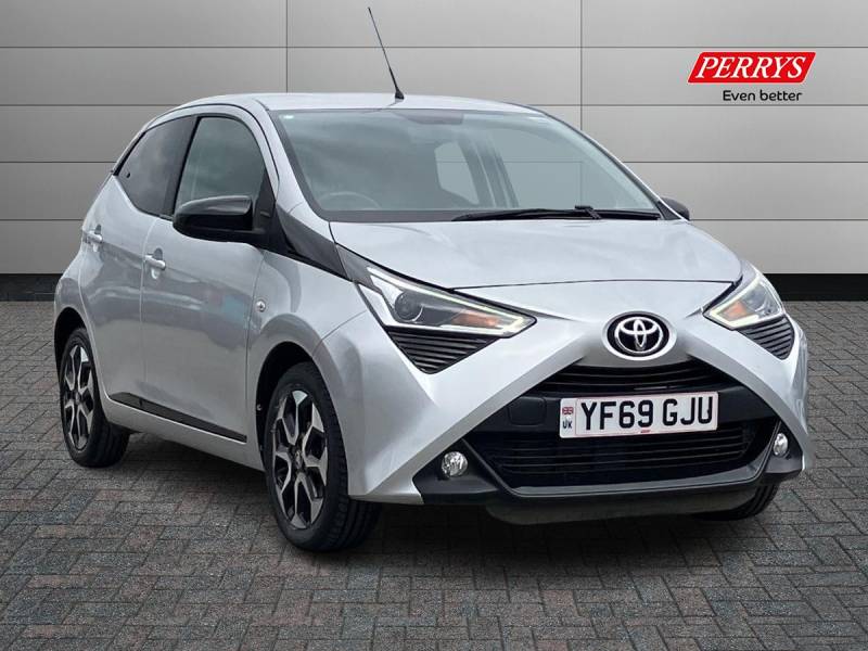 TOYOTA AYGO 2019 (69)
