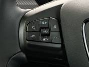 FORD MUSTANG MACH-E 2024 (24)