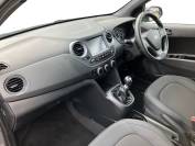 HYUNDAI I10 2018 (18)