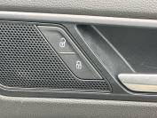 VOLKSWAGEN TIGUAN 2020 (20)