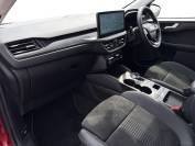 FORD KUGA 2024 (74)