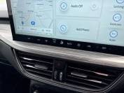 FORD KUGA 2024 (74)