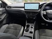 FORD KUGA 2024 (74)