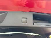 FORD KUGA 2024 (74)
