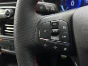 FORD KUGA 2022 (22)