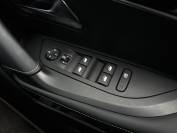 PEUGEOT 2008 2024 (73)