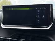 PEUGEOT 2008 2024 (73)