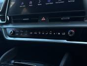 KIA SPORTAGE 2023 (73)
