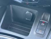 NISSAN QASHQAI 2018 (67)