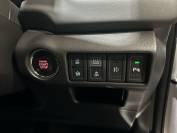 SUZUKI S-CROSS 2024 (74)